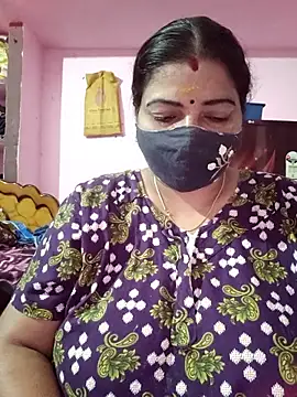 tamil_lathikaaa webcam