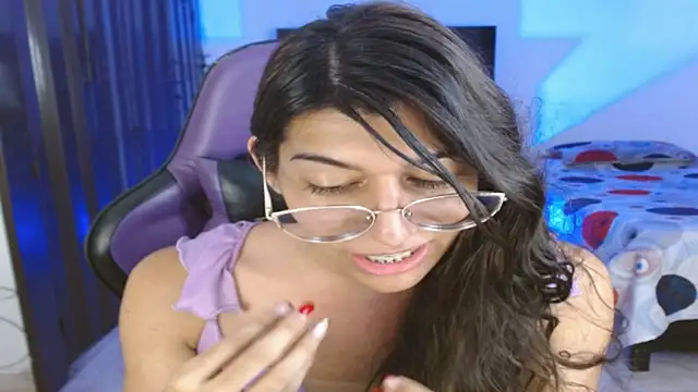Alanni_parker webcam
