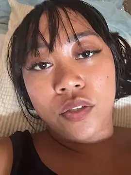 Juliet_official_pro webcam
