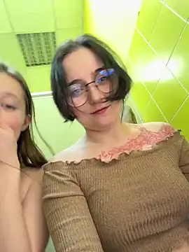 FroggyAnna live show