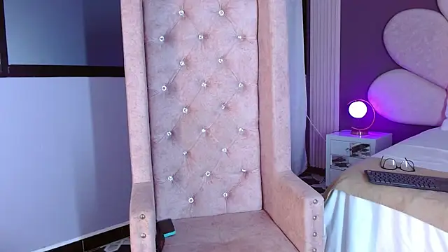 AmmyJones_ webcam