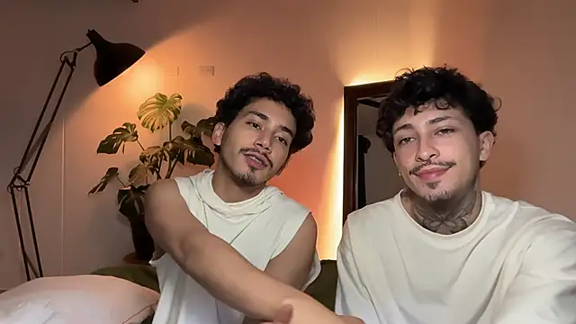 Noah_and_Steven webcam