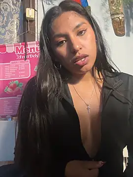 BrunetteBliss69