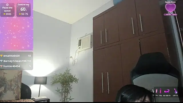 JennifersBaddie webcam