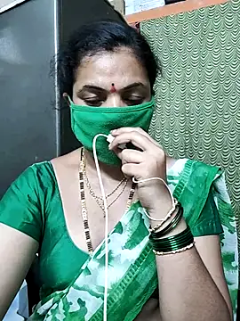 Webcam Model (bhavyasri_55) is live