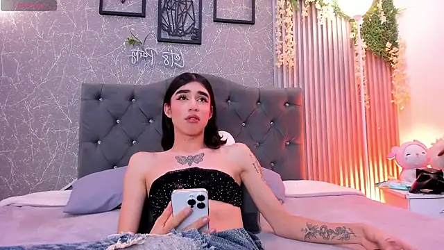 lana_gill1 webcam