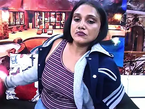 IndianSexyLady20 webcam