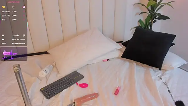 Megan_Brunette2 webcam
