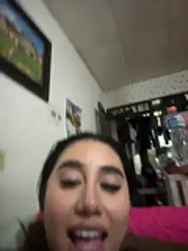 Sophie_Dreamss webcam