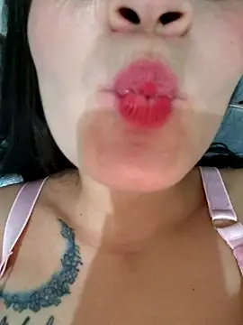 LizzyFrost webcam