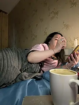 Naughtbaby_2025 webcam