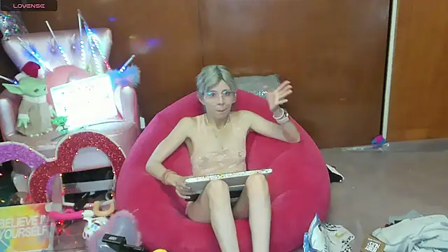 Skinygirl webcam