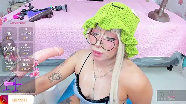 SafiroAgataaa webcam