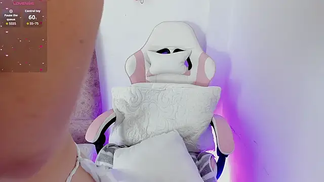 alisson_boobs__ webcam