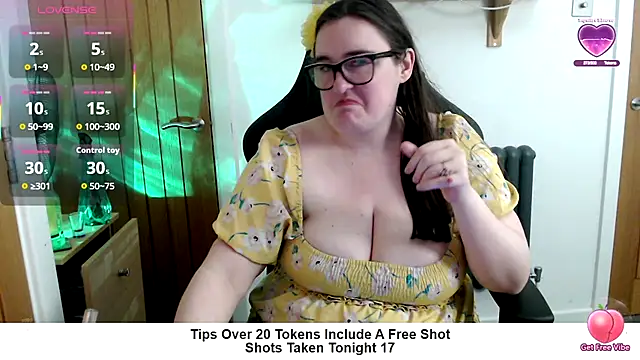 Rebecca_Summer webcam