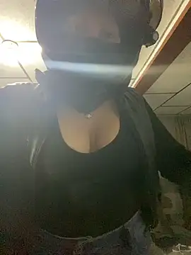 Scarlet_auraa webcam