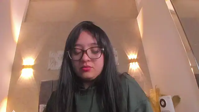 Lunaa_bellaa webcam