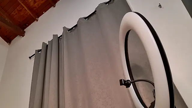 Celene_Rosejs webcam