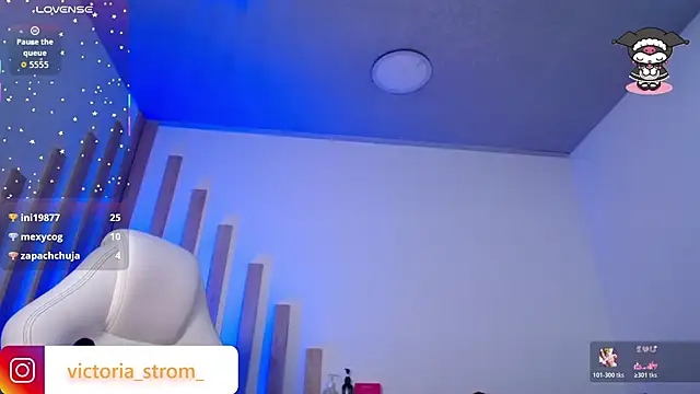 VictoriaStrom_ webcam