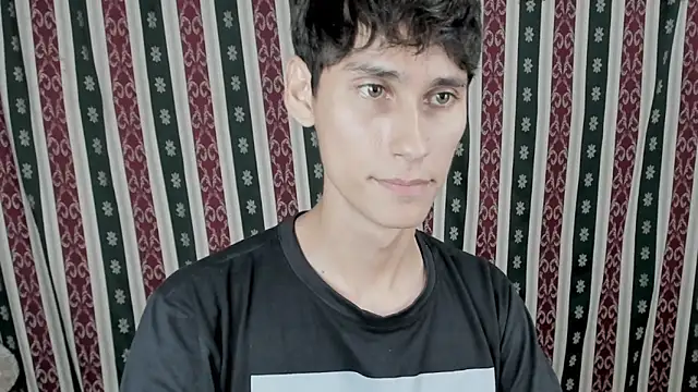 Skinny_Sebas webcam
