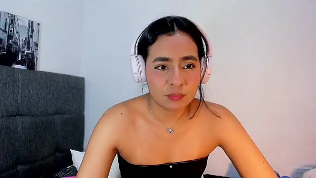 valeryvegas_2 - Valeryvegas_2's free webcam - UK Sex Cams