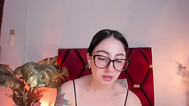 Emilywatsonn webcam