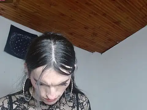Scarlett_crastrawberry webcam