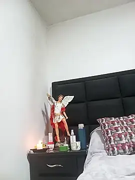 MaryRoze_ webcam