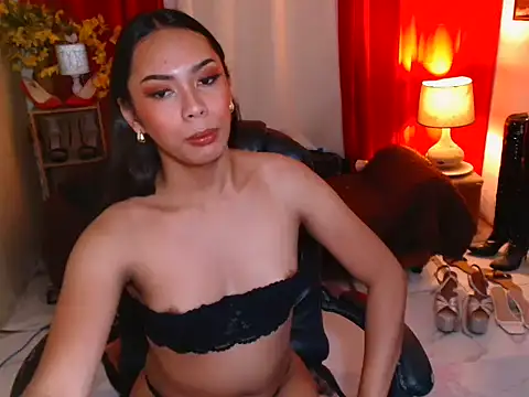 kylieEmparado webcam
