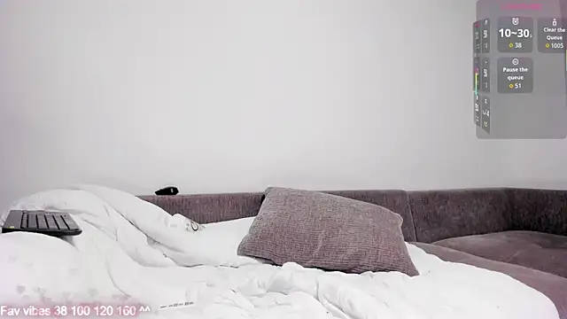 elimeowy webcam