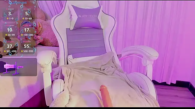 Lovely_celestte webcam