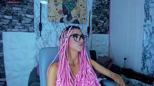 Queen_Cuarxxo webcam