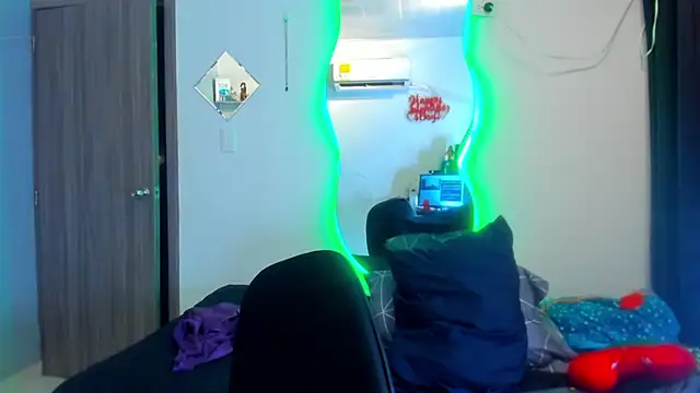 Kris_Khalifa69 webcam