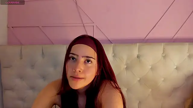 Alejita699 webcam