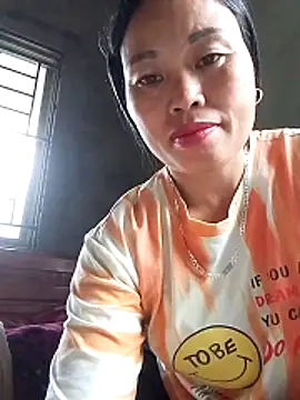 Maikha08 webcam