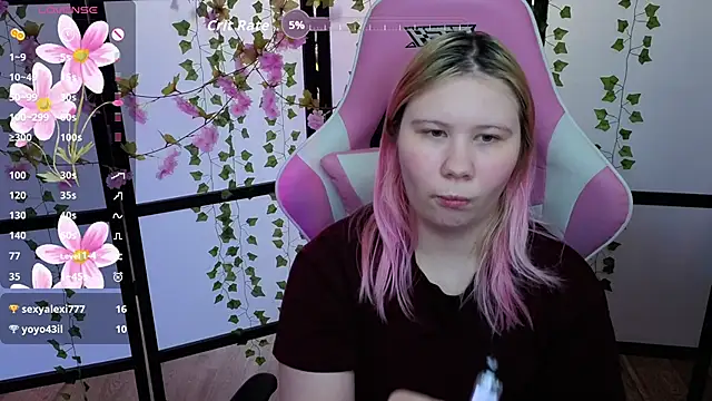 kitsune_little webcam