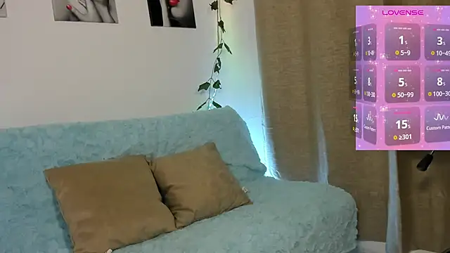 Rebeca_Marchetti webcam