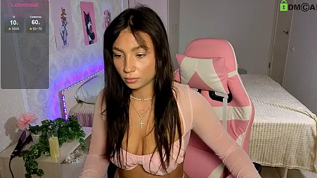 Tanita_Moon_007 webcam