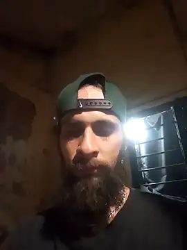 hairy_mannn webcam