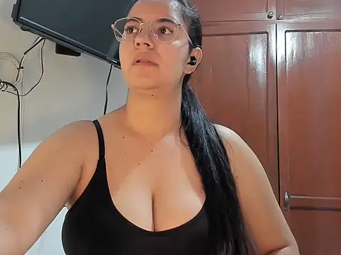 melodyi_ webcam