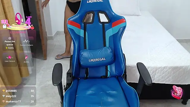 Dayanna_11 webcam