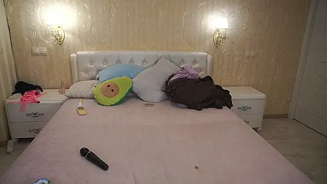EliaRosee webcam