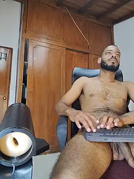 Oliver_bigblack_cock webcam