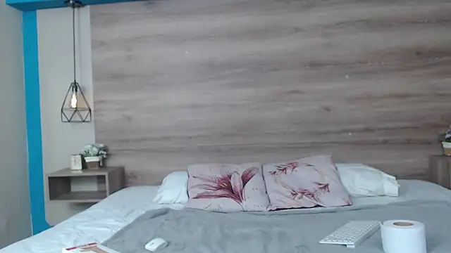 Lili_Lavander webcam