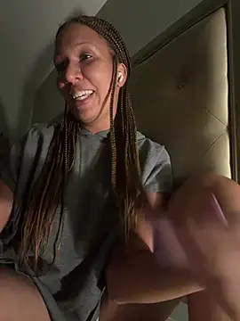 TrustMySoles webcam