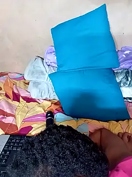 LOLOAVEE webcam