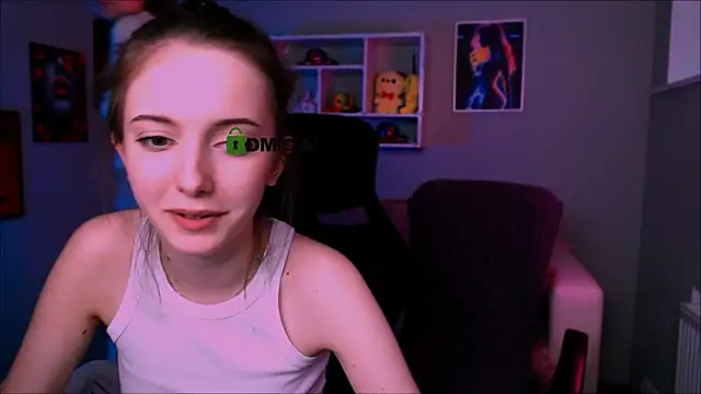 chloe_ley webcam