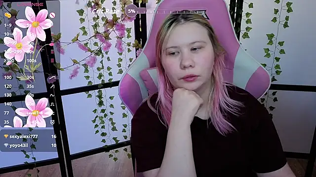 kitsune_little webcam
