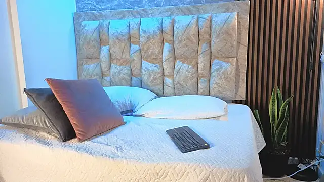 chelsea_dalea webcam