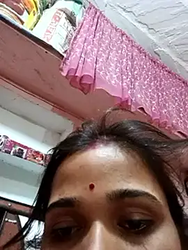 Webcam Model (Deepjakolirr)  is live.Free join now!